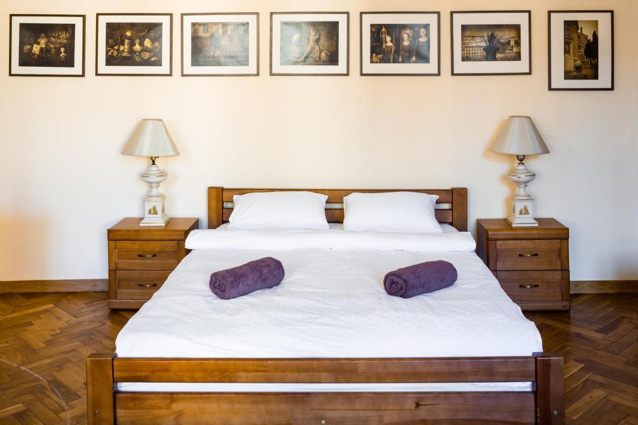 Romari Ставропігійська Appartement Lviv Buitenkant foto